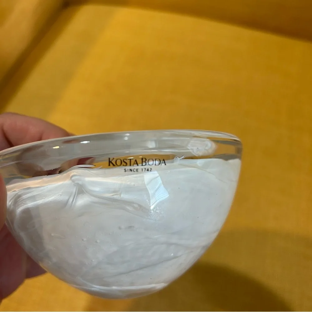 Kosta Boda Atoll Art Glass Bowie votive candle holder white swirl
